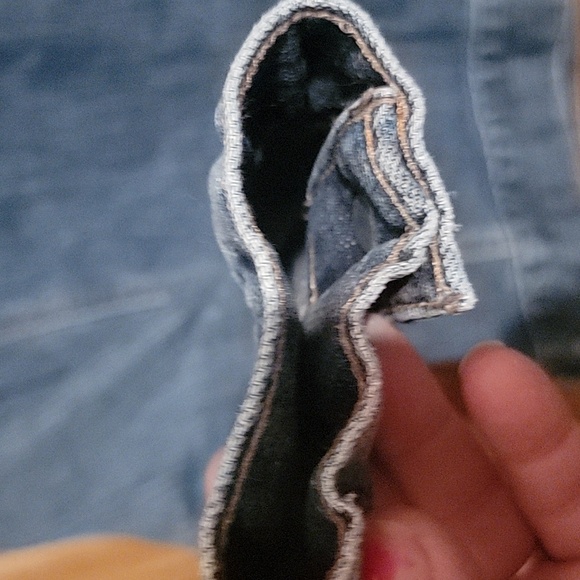 Ladies Carhart trucker jacket - Picture 5 of 8